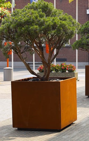 BOOMBAK IN CORTEN® STAAL 72CM  - L72XB72XH69