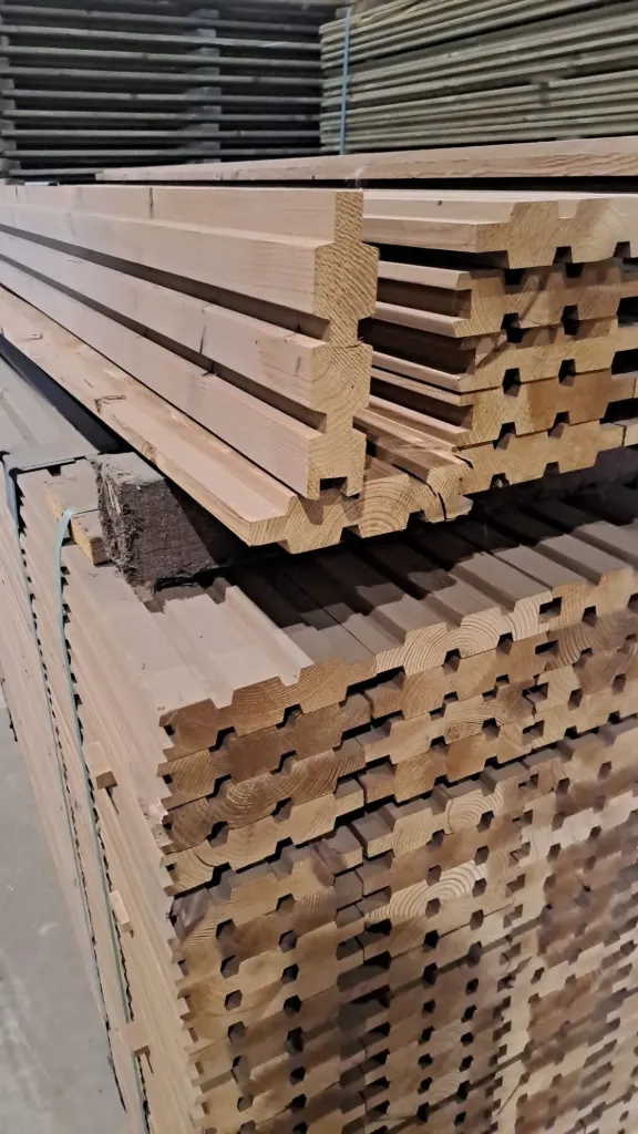 [DOLIT] THERMOWOOD TRIPEL TAND-GROEF TWEEZIJDIG VOOR HOUTEN AFSLUITING: 34x145x2000MM