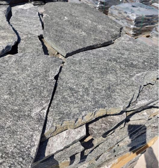 [MO41850] FLAGSTONE STEP SILVER /TON