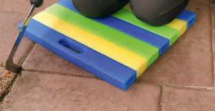 FW KNIEKUSSEN REGENBOOG 35X30