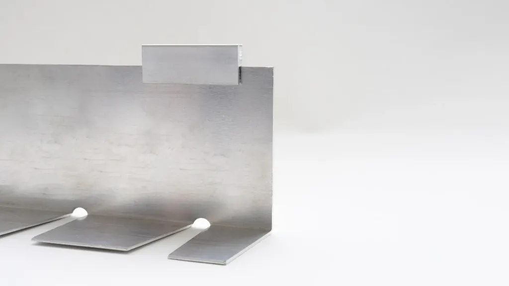 [1008032] KOPPELCLIPS GETAND KERINGSPROFIEL RECHT H