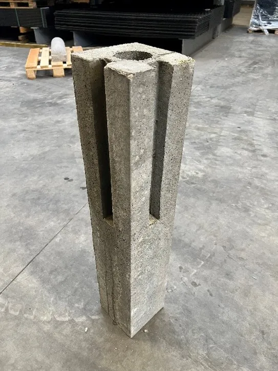 BETONHOEKPAAL GAT Ø 80 90 CM 40 CM RABAT